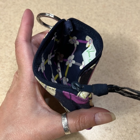 Vera Bradley Zip ID case - Picture 3 of 4
